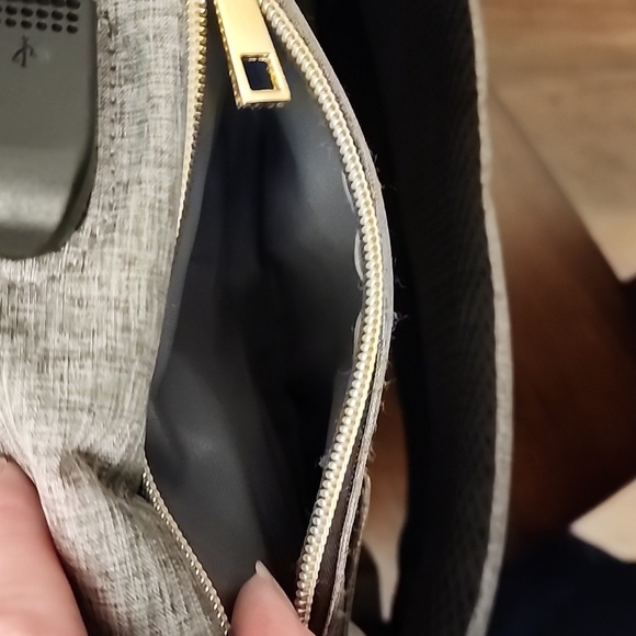 Lovevook Grey 15.6 Laptop bag with charging port - Picture 9 of 14